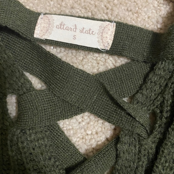 Olive Braided Back Sweater - Picture 3 of 3